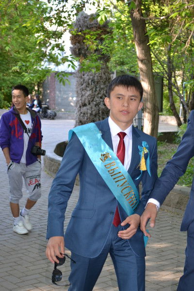 Батырхан Туитин