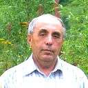Леонид Бушуев