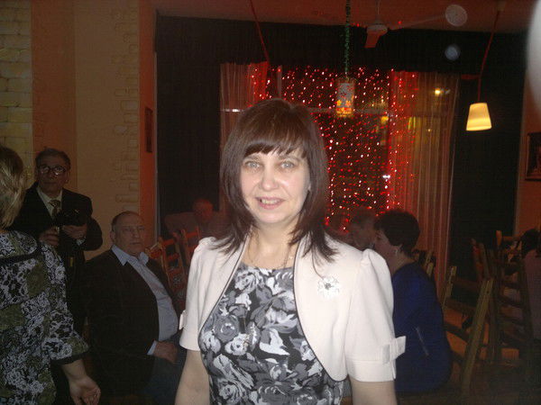 Елена Назарова