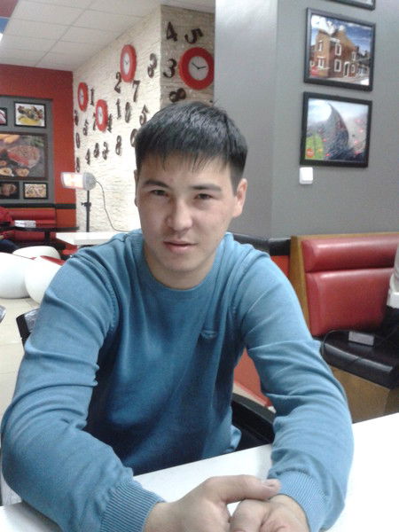 Алмат Жолмуханов