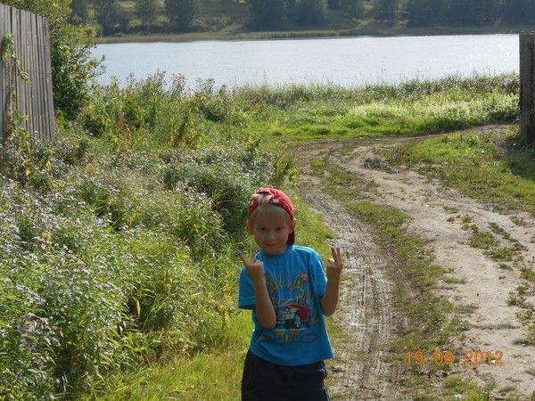 Оля Колесова