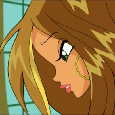 Аня Максимчик