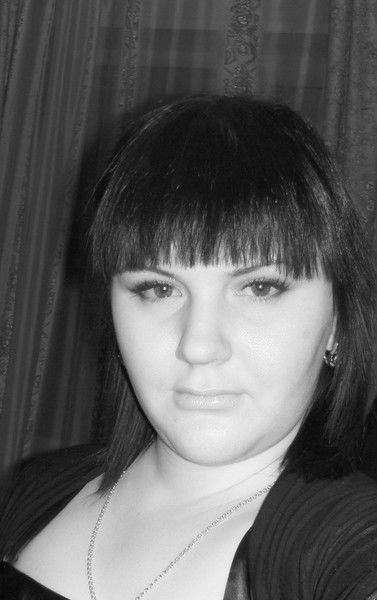 Лена Константинова