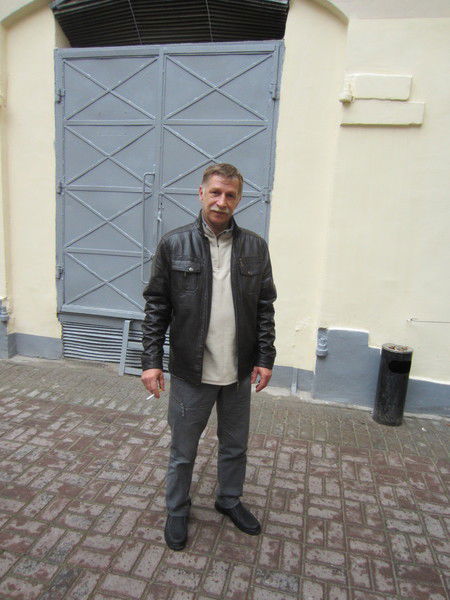 Александр Антонов