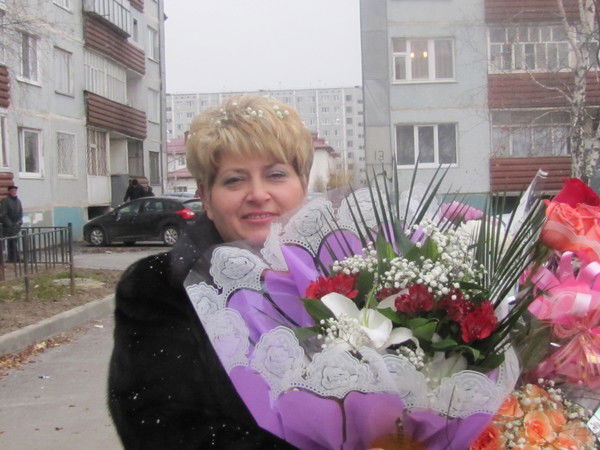 Елена Мирошниченко