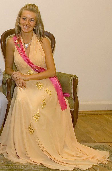 Анна Горлова