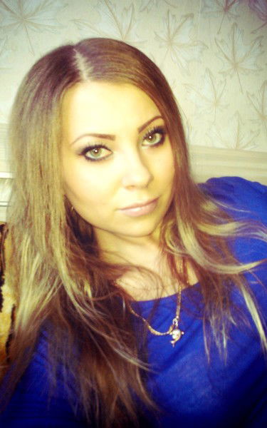 Алёна Попова