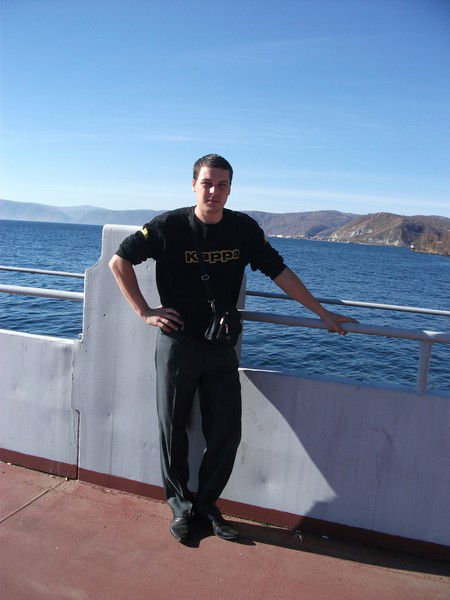 Владимир Попов