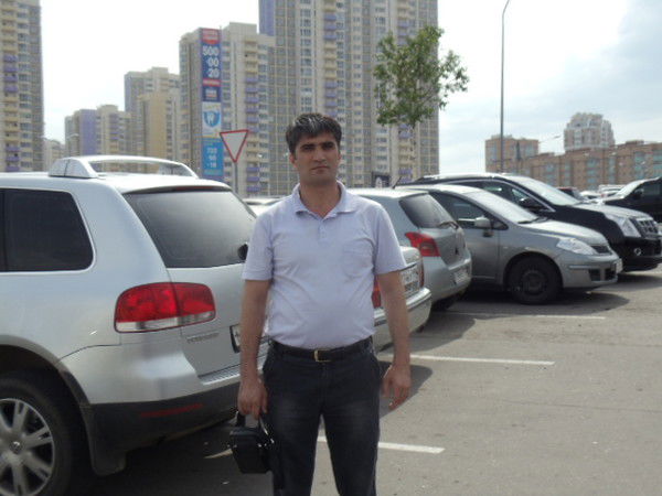 Абдуразок Каримов