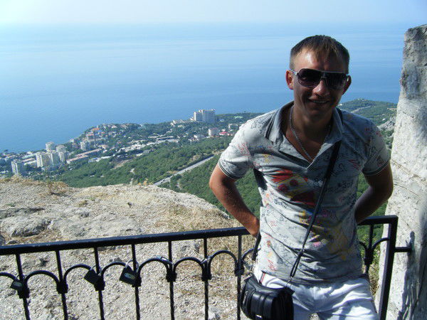 Денис Амиров