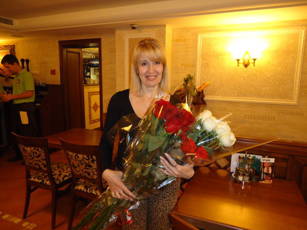 Елена Левина