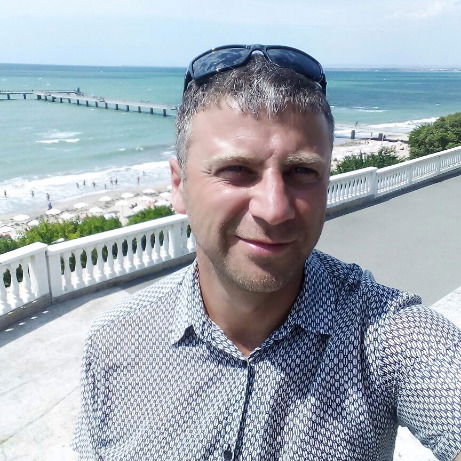 Ростислав Поперечный