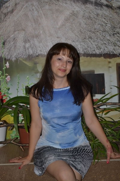 Юля Константинова