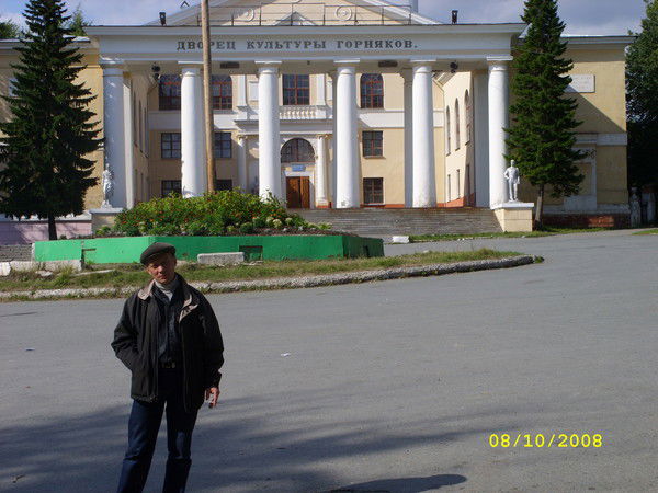 Павел Ушаков