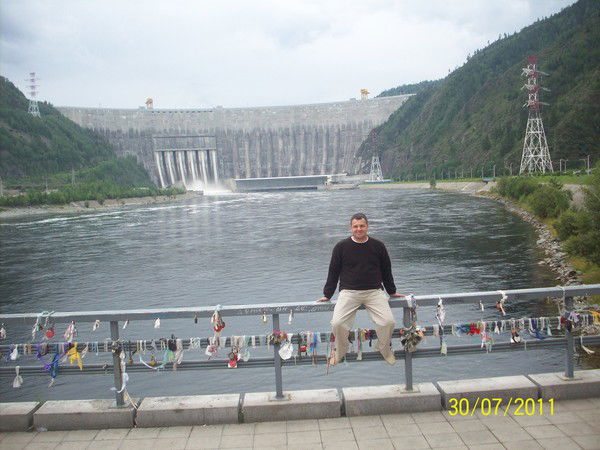 Сергей Белов