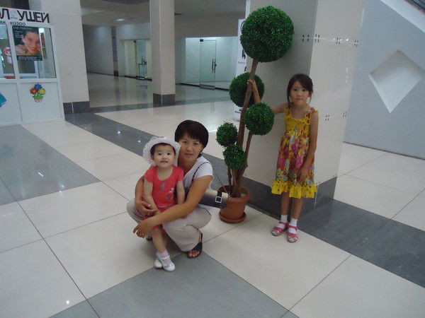 Махабат Алишерова