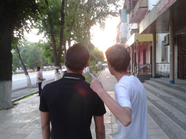 Арошка Бисенов