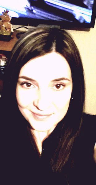 Яна Лазарец