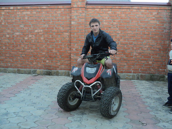 Тема Елсаков