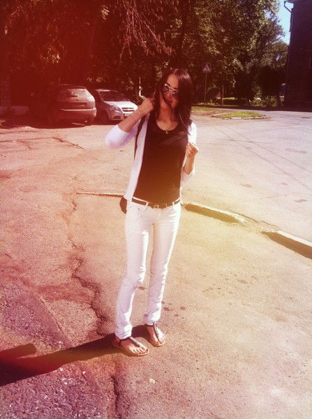 Зарина Саитова