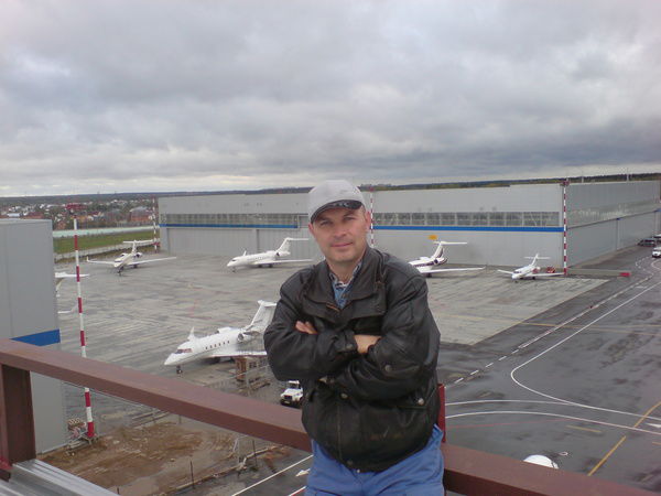 Неизвестно Неизвестно