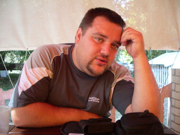 Максим Усик