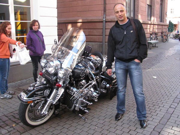 Евгений Зингер