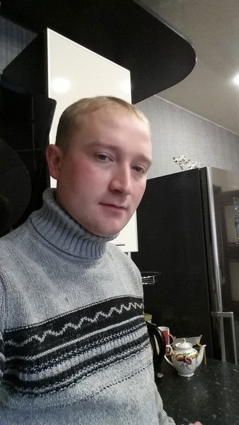 Павел Сапожников