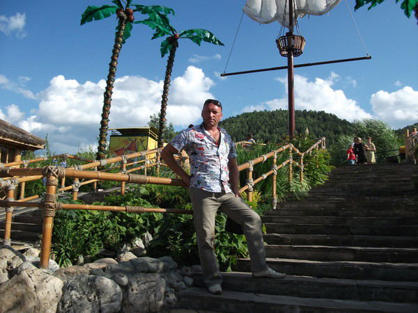 Александр Гавриловских