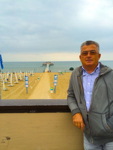 Левон Торосян