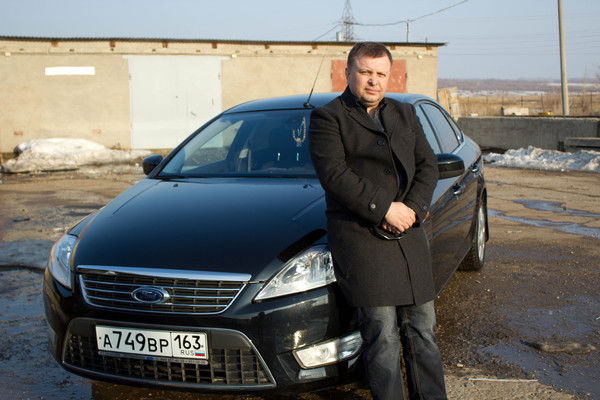 Александр Коваленко