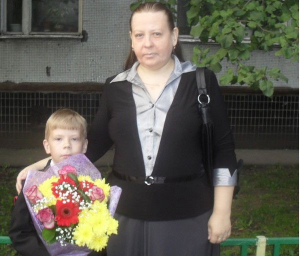 Елена Максимова