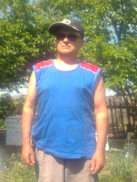 Виктор Бархатов