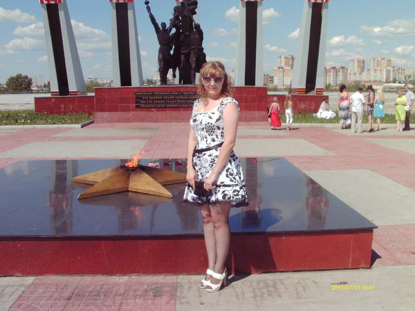 Лина Олейник