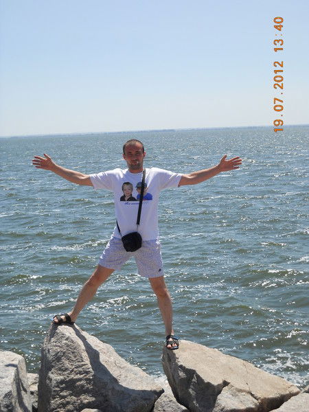 Дмитрий Попов