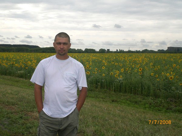 Артур Султанов