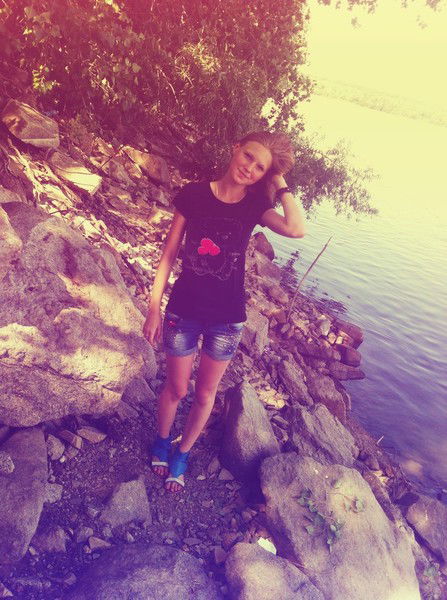 Яна Мельникова