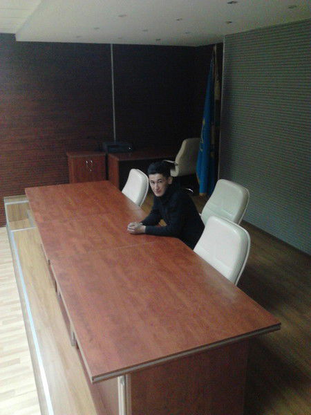 Ерик Бaймаканов