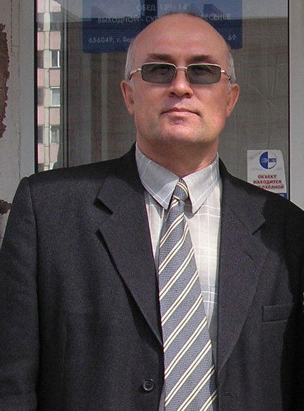 Анатолий Семенютин