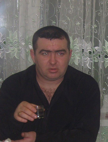 Виталий Есин