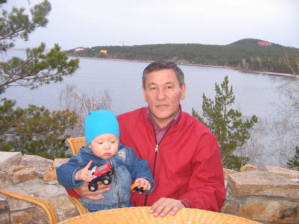 Омирбек Абайский