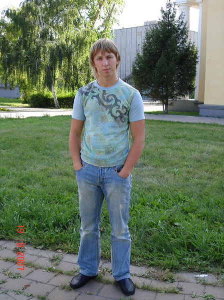 Евгений Чухарев