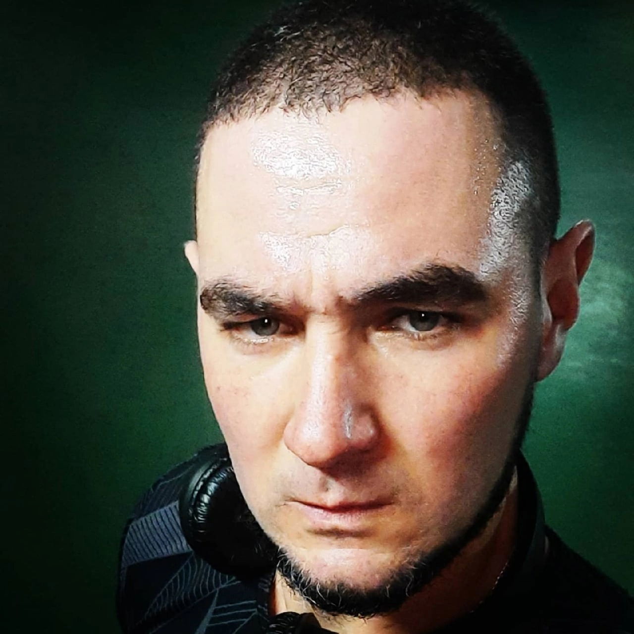 Руслан Азизов