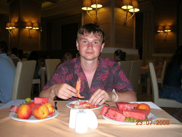 Антон Www.kiario.umi.ru