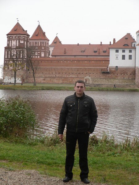 Андрей Хваль