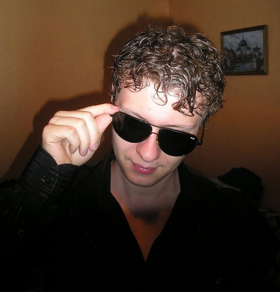 Леонид Власенко