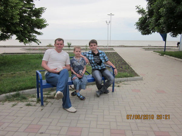 Александр Левенец