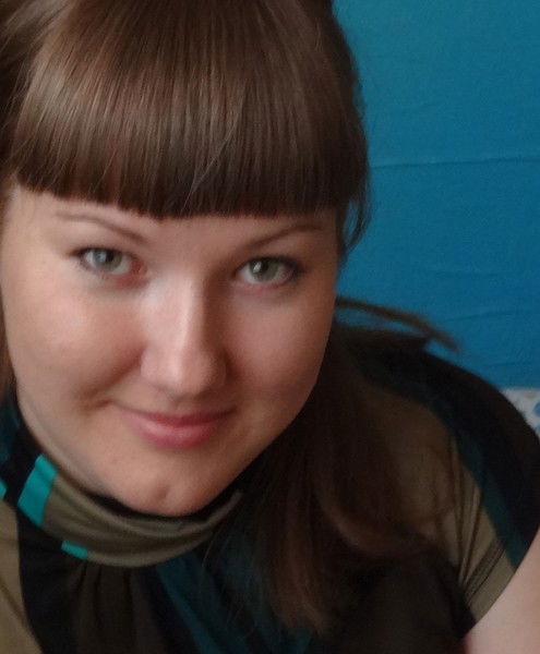 Анна Ахмадянова