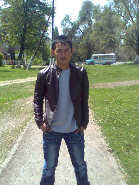 Ислам Курманбеков