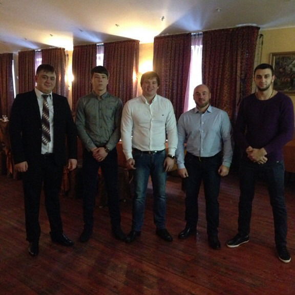 Станислав Тарасов